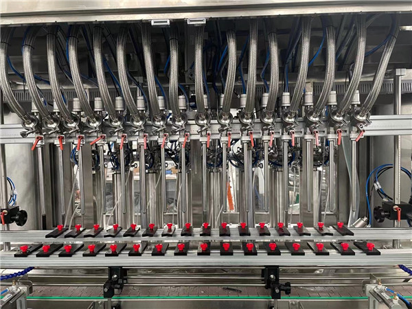 Подробности за автоматична бутална машина за пълнене