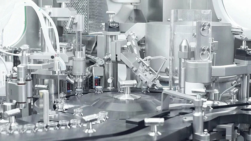 Моноблок машина за пълнене