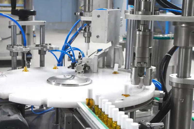 Моноблок машина за пълнене