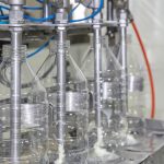 Какво представлява машината за пълнене отдолу нагоре?